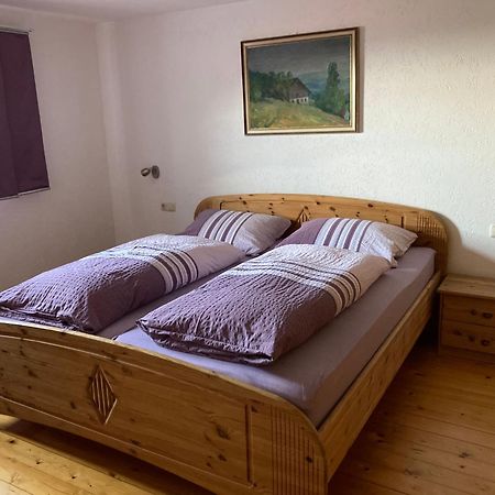 Ferienwohnung Auf Dem Erlebnisreiterhof Kreipl Grattersdorf Luaran gambar